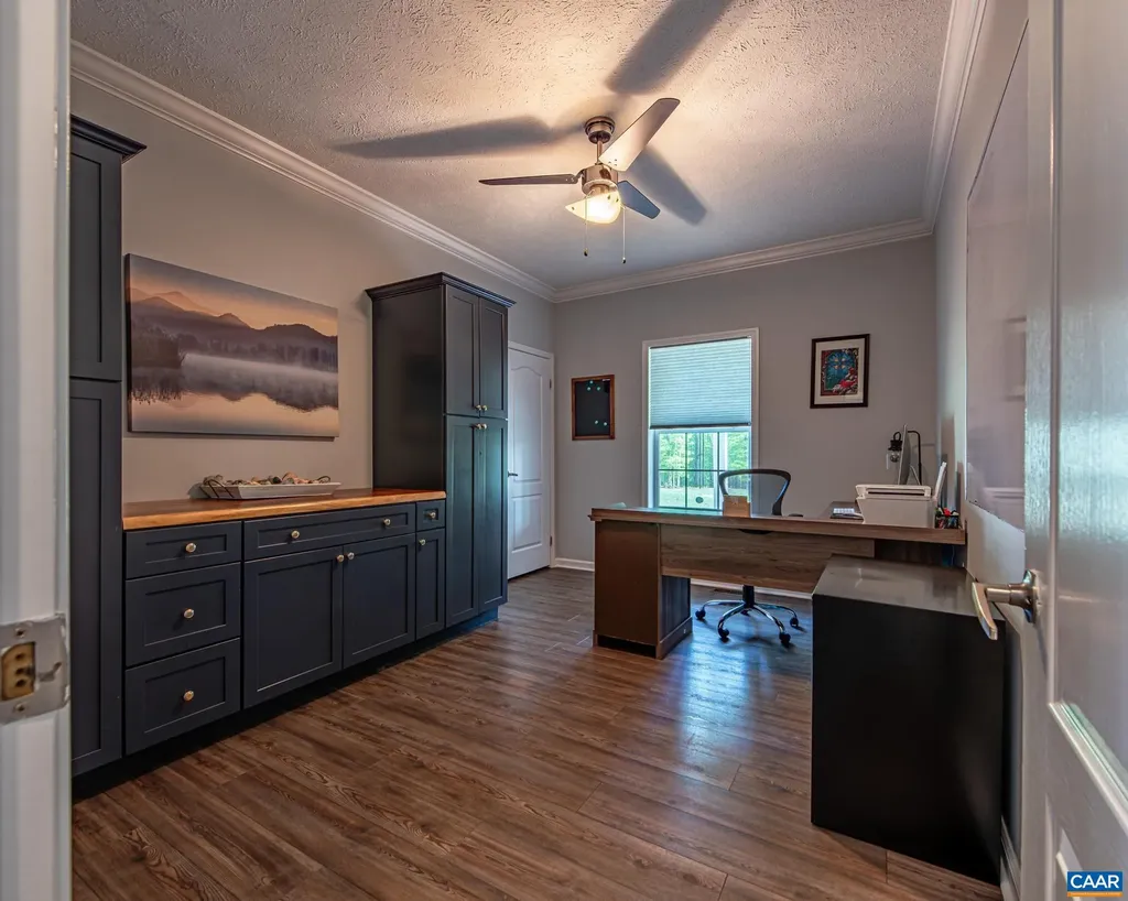 2016 Deep Creek Road Palmyra VA 22963
