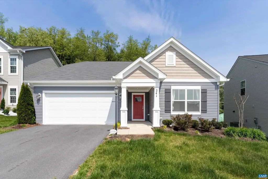 241 Vine Street Waynesboro VA 22980
