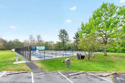 228 River Road Waynesboro VA 22980