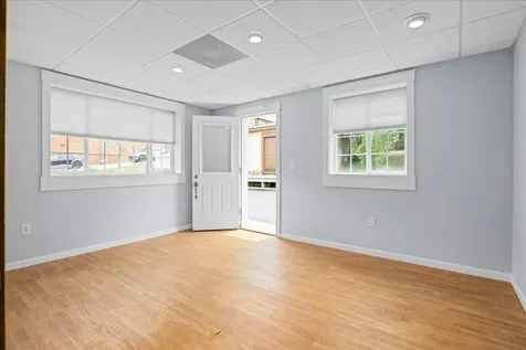 204 Hampton Street W Staunton VA 24401