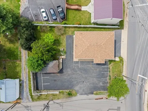 204 Hampton Street W Staunton VA 24401