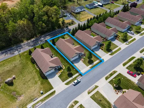 1017 Sun Poppy Court Woodstock VA 22664