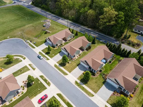 1017 Sun Poppy Court Woodstock VA 22664