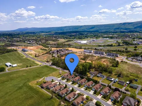 1017 Sun Poppy Court Woodstock VA 22664