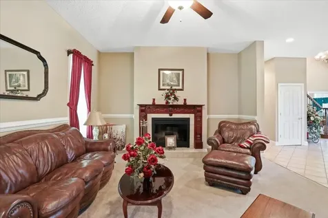 524 Mcdaniel Lane S Shenandoah VA 22849