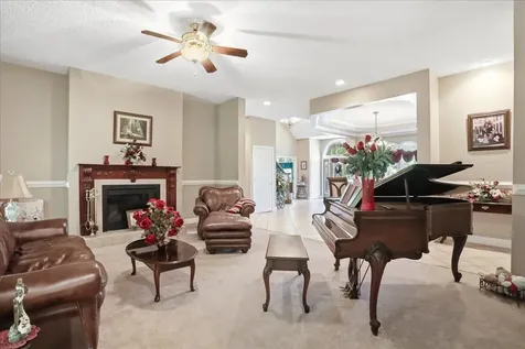 524 Mcdaniel Lane S Shenandoah VA 22849