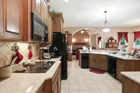 524 Mcdaniel Lane S Shenandoah VA 22849