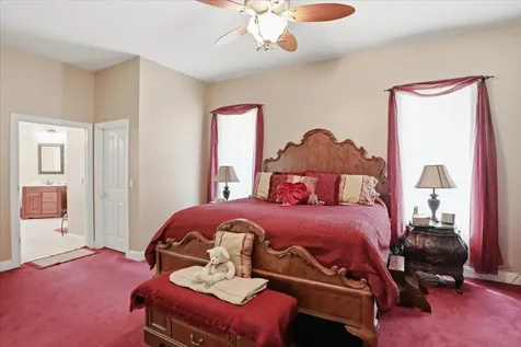 524 Mcdaniel Lane S Shenandoah VA 22849