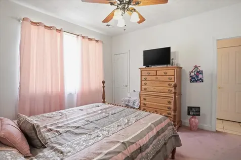 524 Mcdaniel Lane S Shenandoah VA 22849