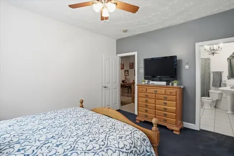 524 Mcdaniel Lane S Shenandoah VA 22849