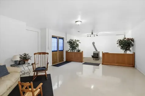524 Mcdaniel Lane S Shenandoah VA 22849