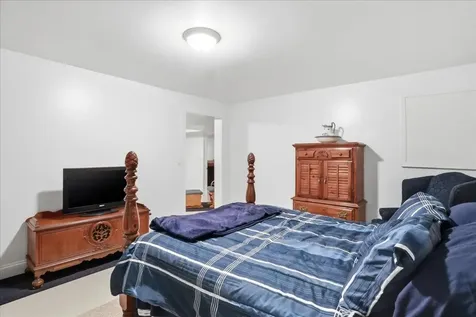 524 Mcdaniel Lane S Shenandoah VA 22849