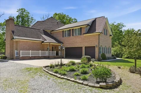 524 Mcdaniel Lane S Shenandoah VA 22849