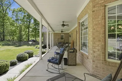 524 Mcdaniel Lane S Shenandoah VA 22849