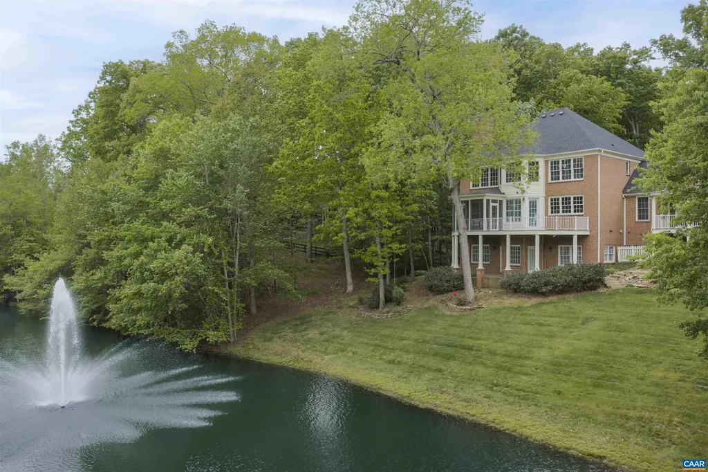 1631 Gatewick Place Keswick VA 22947