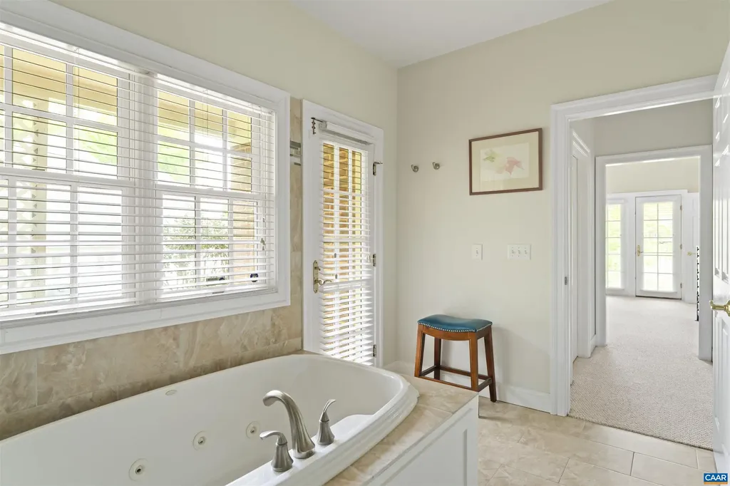 1631 Gatewick Place Keswick VA 22947