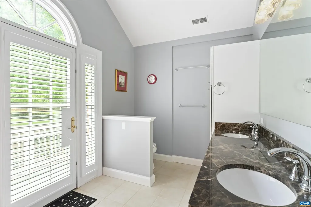 1631 Gatewick Place Keswick VA 22947