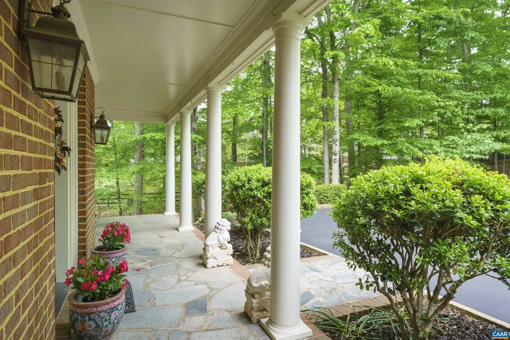 1631 Gatewick Place Keswick VA 22947