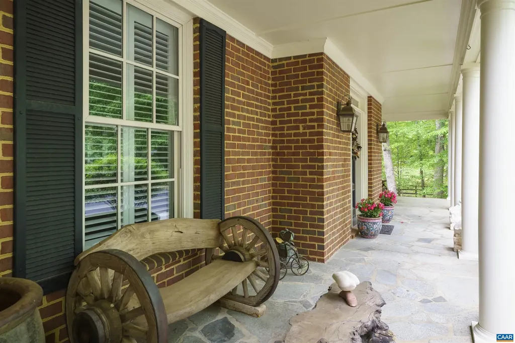 1631 Gatewick Place Keswick VA 22947