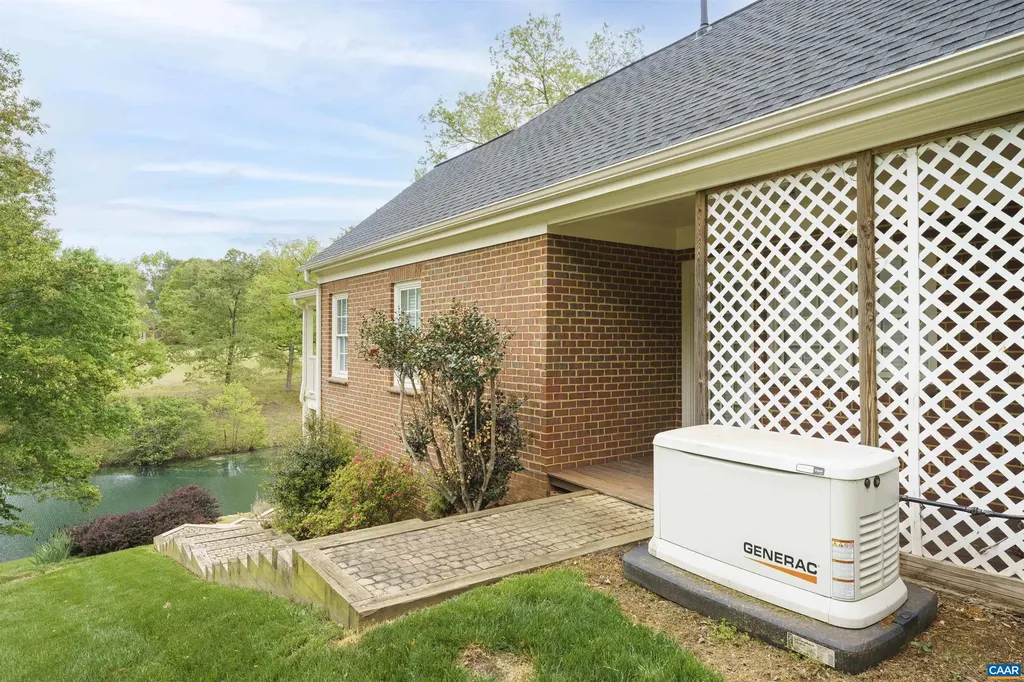 1631 Gatewick Place Keswick VA 22947