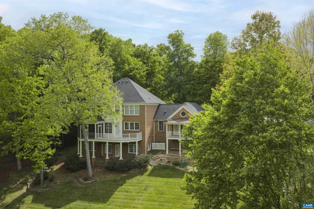 1631 Gatewick Place Keswick VA 22947