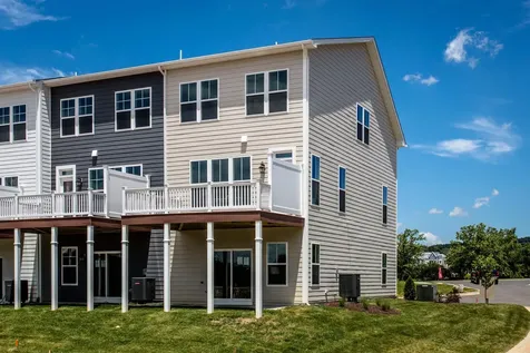 3518 Monterey Drive Rockingham VA 22801