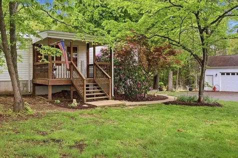 406 Trayfoot Road Grottoes VA 24441