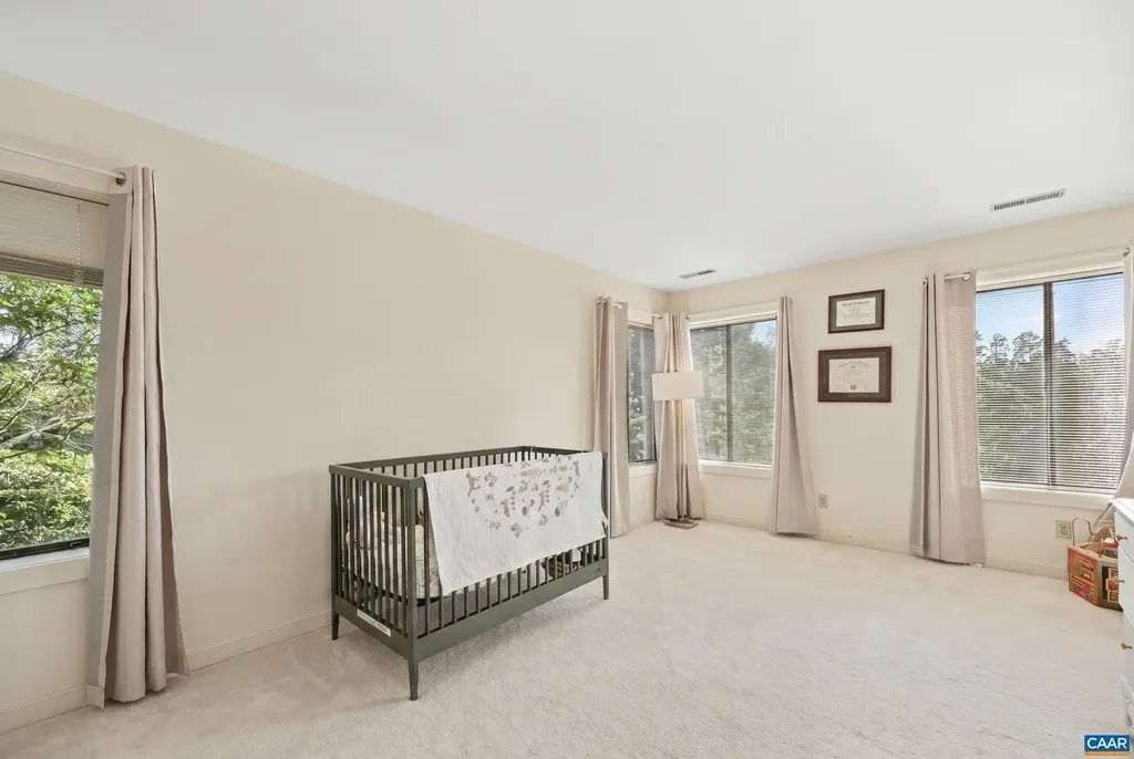 1241 Chatham Ridge Charlottesville VA 22901