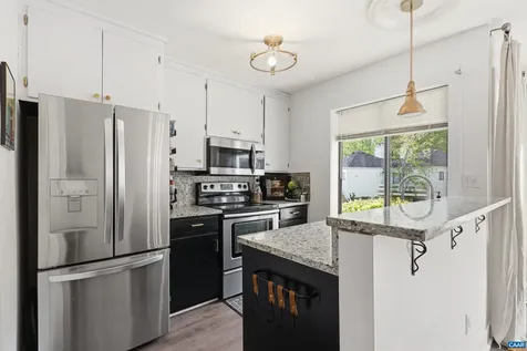 1241 Chatham Ridge Charlottesville VA 22901