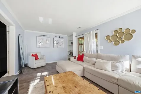 1241 Chatham Ridge Charlottesville VA 22901