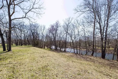 Lots 1 & 2 Riverside Avenue Grottoes VA 24441