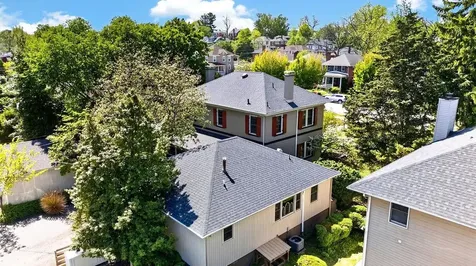 552 Chestnut Avenue Waynesboro VA 22980