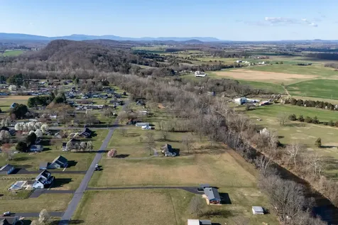 Lots 4 & 5 Riverside Avenue Grottoes VA 24441