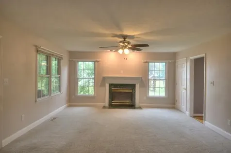 152 Nottingham Lane Waynesboro VA 22980