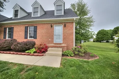 152 Nottingham Lane Waynesboro VA 22980