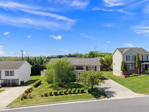 1291 Stonechris Drive Harrisonburg VA 22802