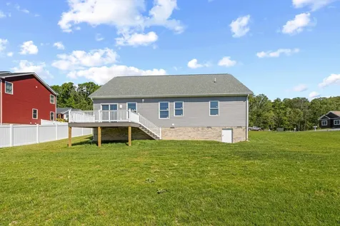 1960 Saw Mill Court E Mcgaheysville VA 22840