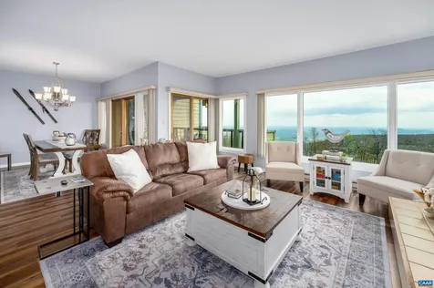 1717 High Ridge Condos Wintergreen Resort VA 22967