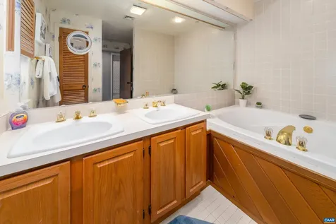 1717 High Ridge Condos Wintergreen Resort VA 22967