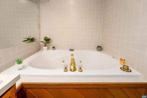 1717 High Ridge Condos Wintergreen Resort VA 22967