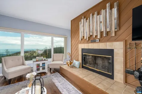 1717 High Ridge Condos Wintergreen Resort VA 22967