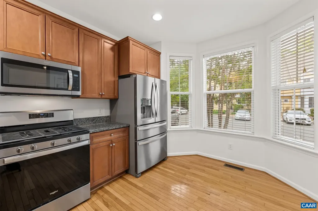 108 Melbourne Park Charlottesville VA 22901