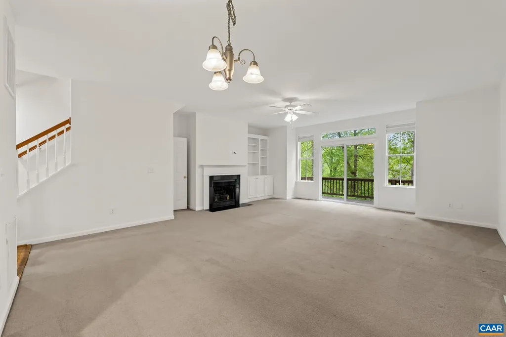 108 Melbourne Park Charlottesville VA 22901