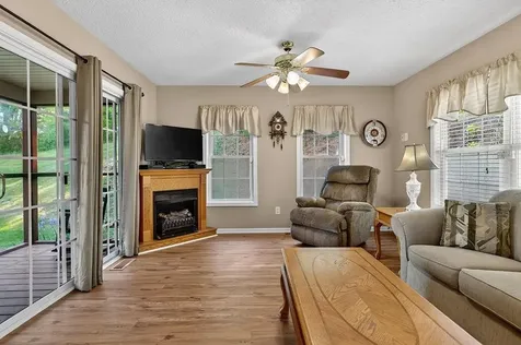 62 Ashleigh Drive Waynesboro VA 22980