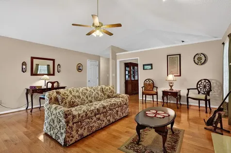 62 Ashleigh Drive Waynesboro VA 22980