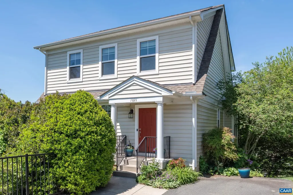 1021 Ridge Street Charlottesville VA 22902
