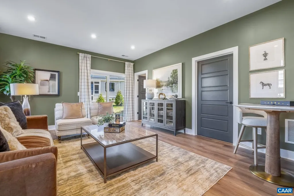 48B Miranda Crossing Charlottesville VA 22901