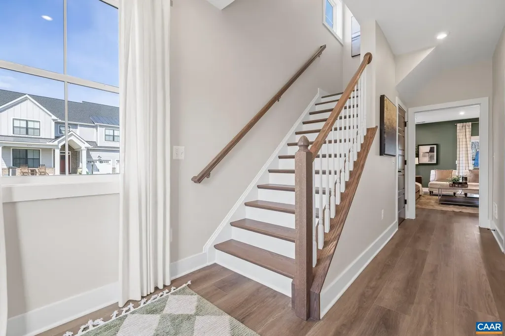 48B Miranda Crossing Charlottesville VA 22901