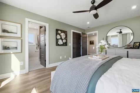 48B Miranda Crossing Charlottesville VA 22901
