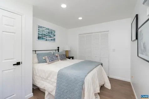 2208 Banbury Street Charlottesville VA 22901